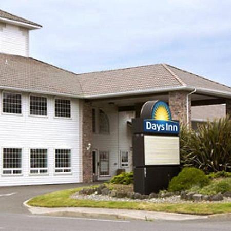 Days Inn By Wyndham Ocean Shores Exterior photo